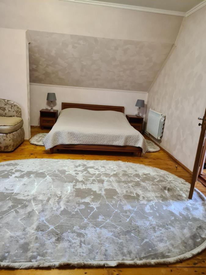 Lara Hotel Solochin Bagian luar foto