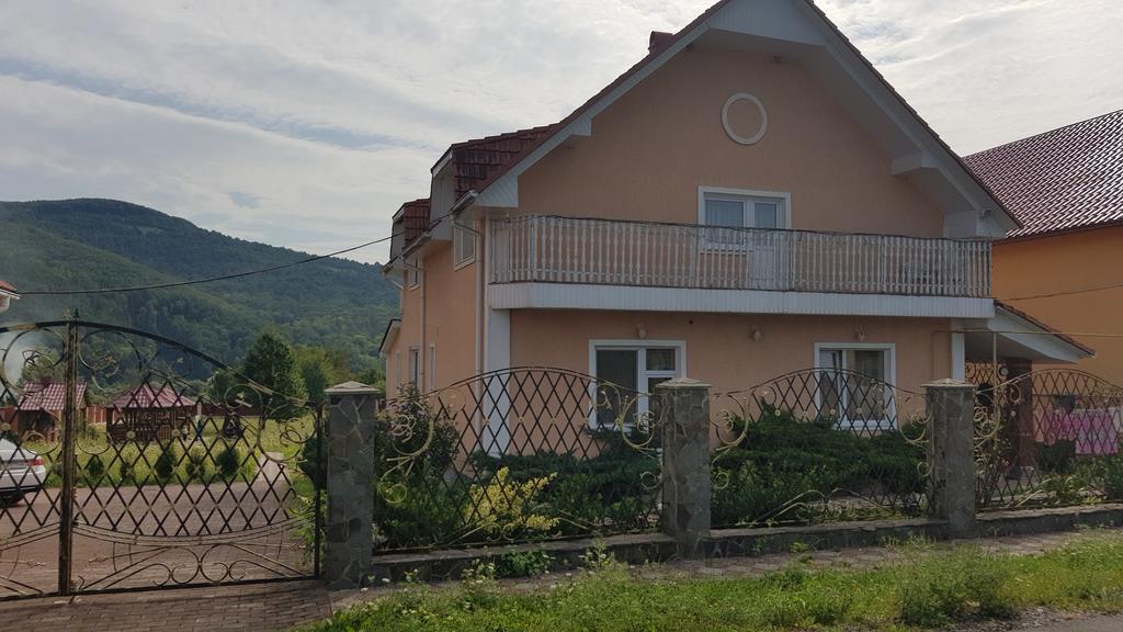 Lara Hotel Solochin Bagian luar foto
