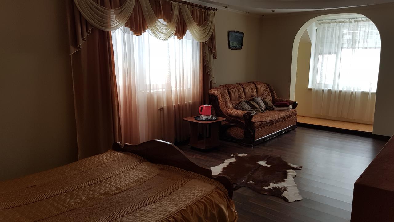 Lara Hotel Solochin Bagian luar foto