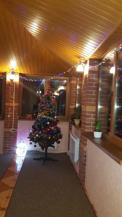 Lara Hotel Solochin Bagian luar foto