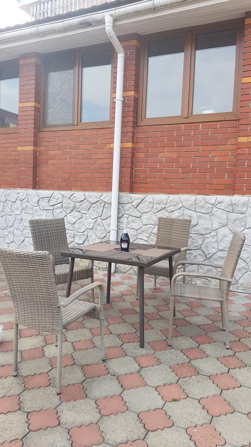 Lara Hotel Solochin Bagian luar foto